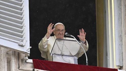 Il Papa: farsi pane spezzato come Gesù per coltivare la fraternità e la solidarietà