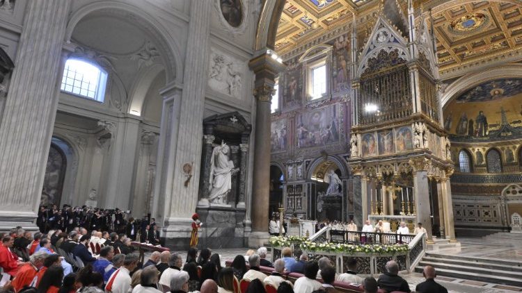 La celebrazione nella Basilica di San Giovanni in Laterano