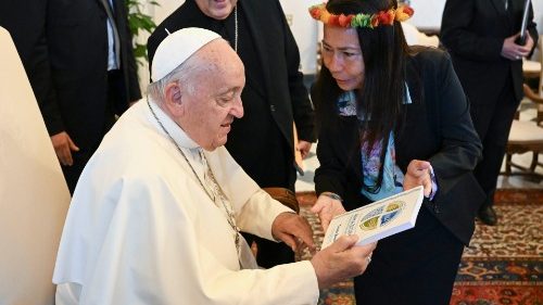 Ceama e Repam em audiência histórica com o Papa no Vaticano