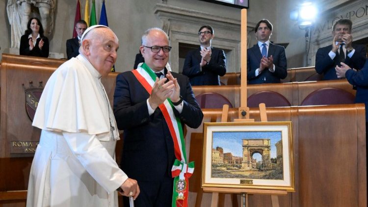 Papa Franjo i gradonačelnik Gualtieri