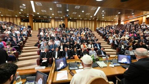 O Papa: a conversão espiritual é fundamental para edificar uma Igreja sinodal