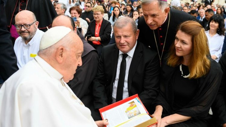 Abp Mokrzycki podziękował papieżowi za wierną pamięć o Ukrainie
