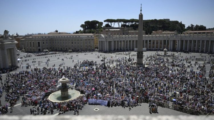I pellegrini in piazza San Pietro