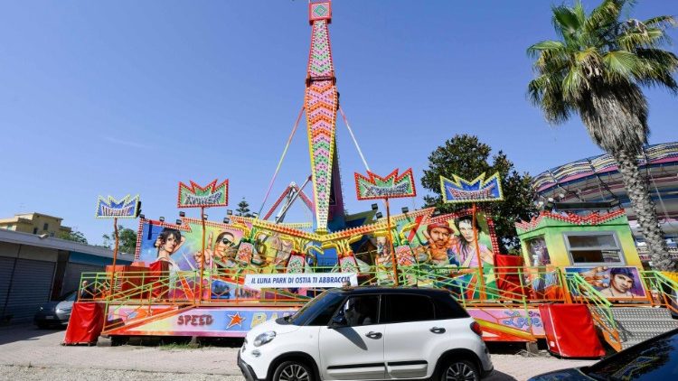 Visita del Santo Padre al Luna Park de Ostia Lido, 31 de julio de 2024. (Vatican Media)