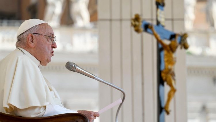 Le Pape François lors de l'audience générale du 28 août.