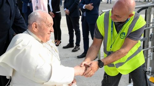 Pápež odletel do Ázie na najdlhšiu cestu svojho pontifikátu