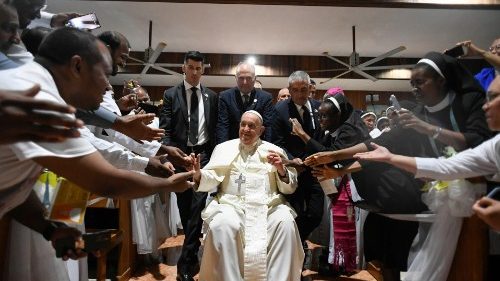 Pope to PNG Church workers: Be witnesses of courage, beauty and hope