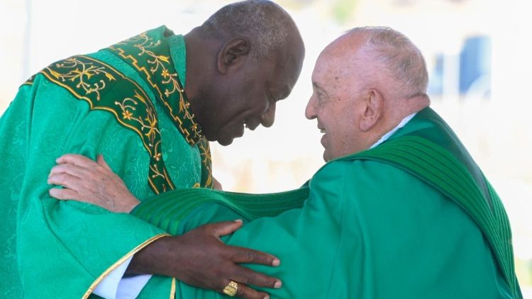 The Pope with Port Moresby's Cardinal John Ribat