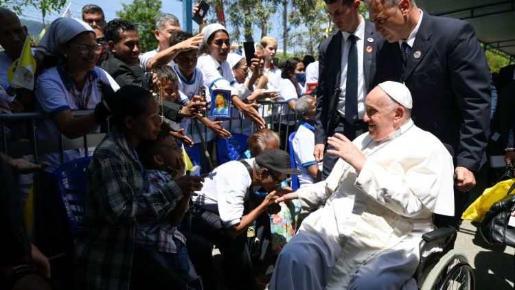 L'affetto dei fedeli per il Papa