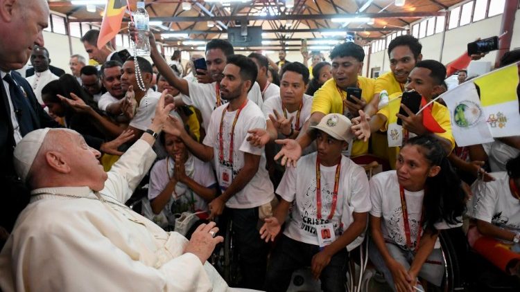 Pope Franvis meets young people at the Centro de Convencoes in Dili