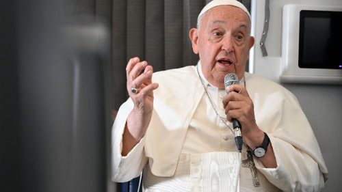 Il Papa: guerra a Gaza, è troppo! Non si fanno passi per la pace