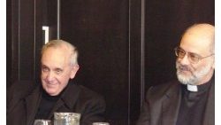 Jorge Maria Bergoglio com padre Diego Fares