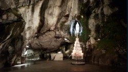 Die Grotte in Lourdes