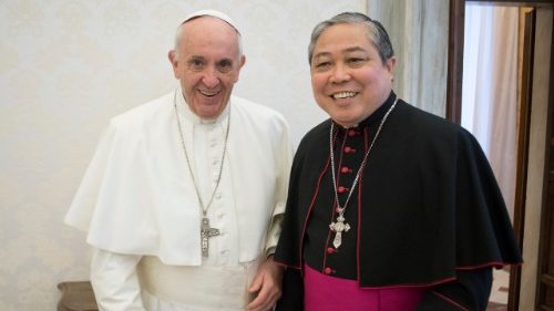 cantor azi schwartz with pope francis