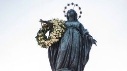 omaggio immacolata piazza di spagna 2017.jpg