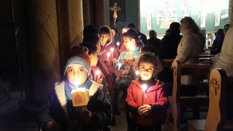 2018.12.02 Candele per la pace in Siria Fondazione Pontificia Aiuto alla Chiesa che Soffre Aleppo Siria