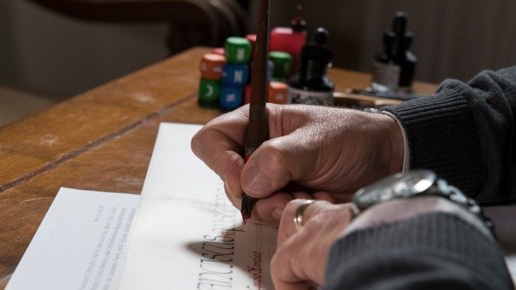 François: «La science et la foi peuvent et doivent dialoguer» Cq5dam.thumbnail.cropped.750.422