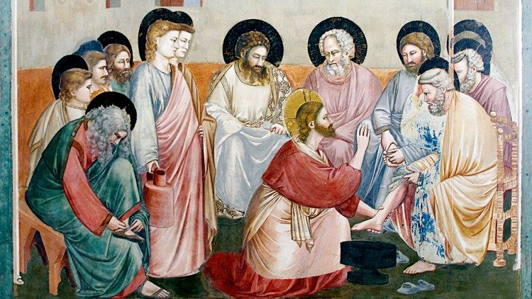 Holy Thursday And The Easter Triduum Vatican News