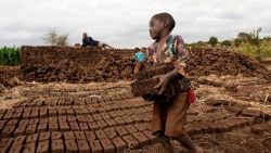 160 милиона деца по света са засегнати от бича на детския труд
