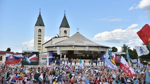 Multitud de peregrinos en el Santuario Mariano de Medjugorje (Radio Medjugorje Mir)