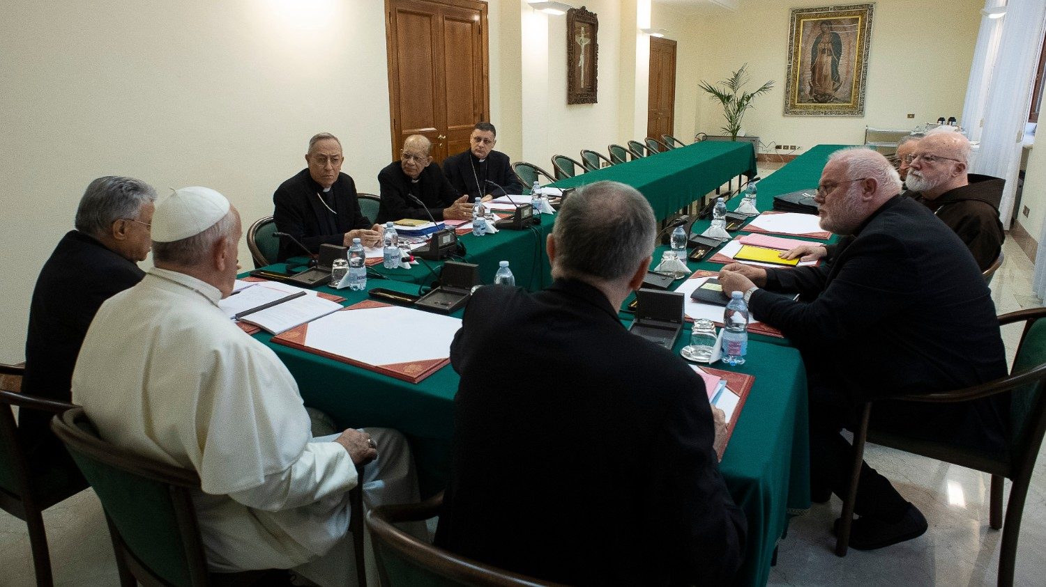 Francisco y el C6, tres nuevos días de encuentro - Vatican News