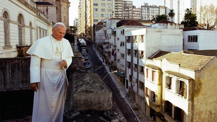 Johannes Paul II. 1980 bei einem Besuch in Brasilien