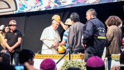 O Papa durante o encontro com os Movimentos Populares em Santa Cruz de la Sierra, Bolívia (2015 - créditos: WMPM) (Lidyane Ponciano)