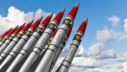 Ядрени ракети с бойни глави готови за изстрелване