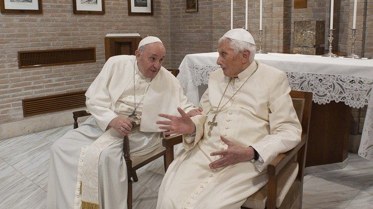 Påvens minnen av Benedictus XVI: "Han var en fader för mig"