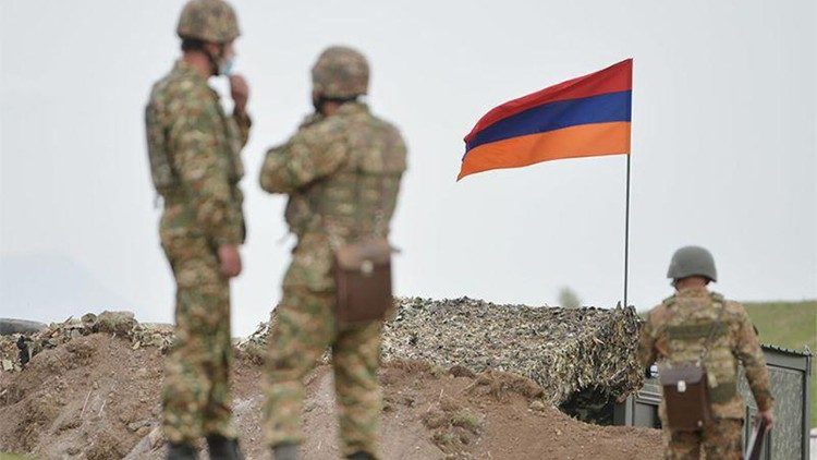 Eu apoio a armênia, pare a guerra na armênia