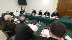 ĐTC Phanxicô họp với Hội đồng Hồng y cố vấn - C9