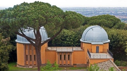 À Castel Gandolfo, l'observatoire astronomique du Pape rouvre au public