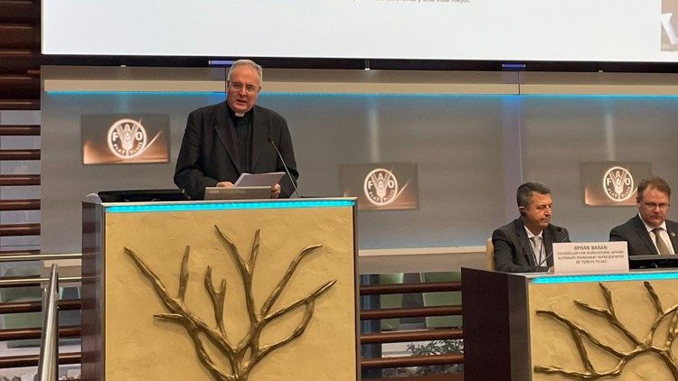 File photo of Archbishop Chica Arellano speaking at FAO