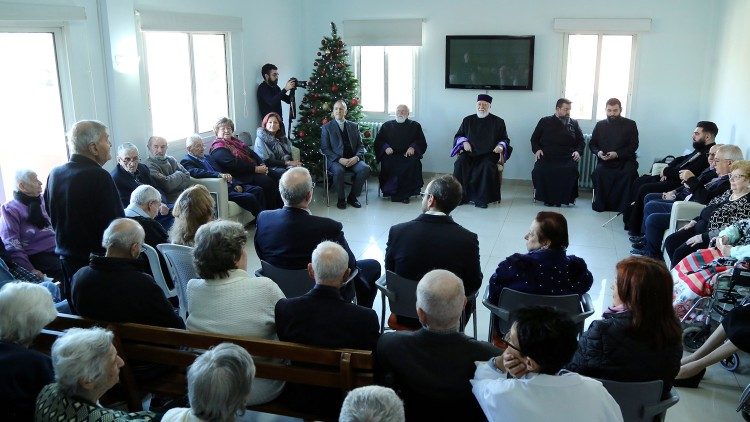 2023.12.19   Aram I visita L' Ospedale di Azunie Libano