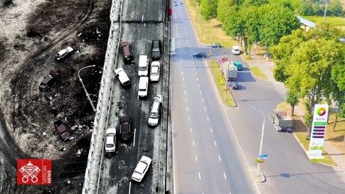 VIDEO: Papežova modlitba za mír v našem válkou zmítaném světě