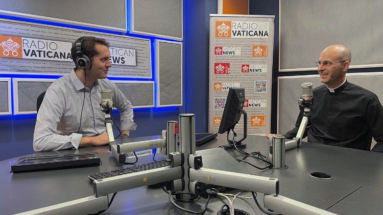 Didier ospite negli studi di Radio Vaticana - Vatican News