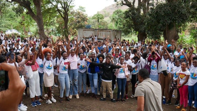 Jovens Caboverdianos animados pela gratidão e guiados pela esperança 