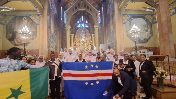 Um momento de encontro entre as três comunidades: cabo-verdeana, congolesa e senegalesa 