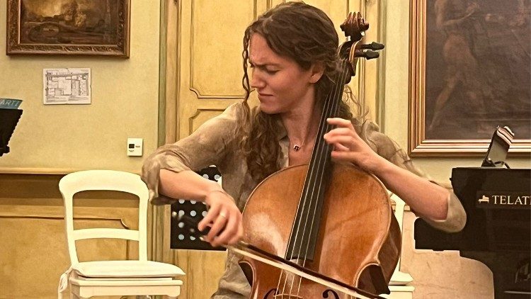 La violoncellista Erica Piccotti al Campus delle Arti