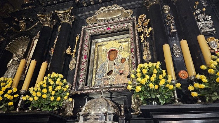 Ícone de Nossa Senhora de Częstochowa em Jasna Góra