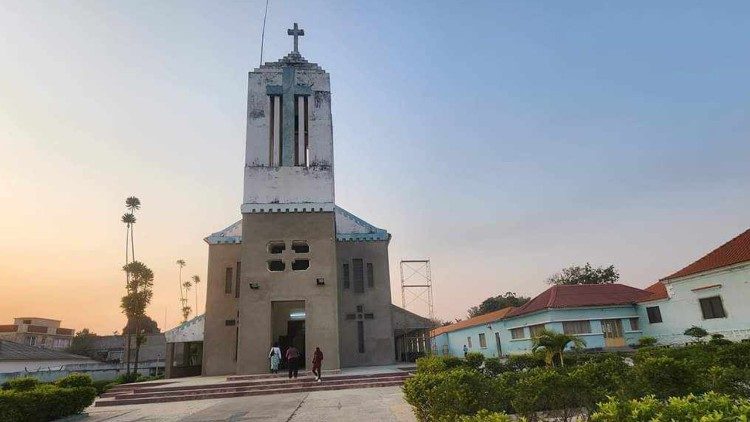 Sé Catedral de Nossa Senhora da Conceição do Huambo