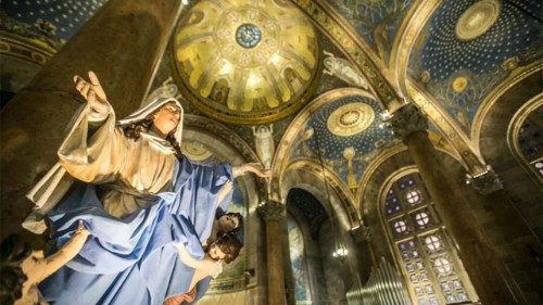 Custos of the Holy Land praises Mary as model of peace