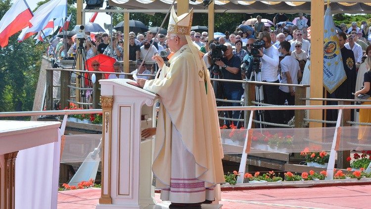 Abp Wacław Depo na Jasnej Górze (Biuro Prasowe Jasnej Góry)