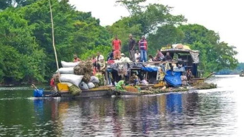 RDC: dans le Mai-Ndombe, une baleinière fait naufrage avec 200 passagers à bord 