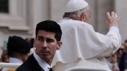 Sempre vigili a fianco al Papa: il tenente collonello Loïc Rossier, vice comandante della Guardia Svizzera Pontificia