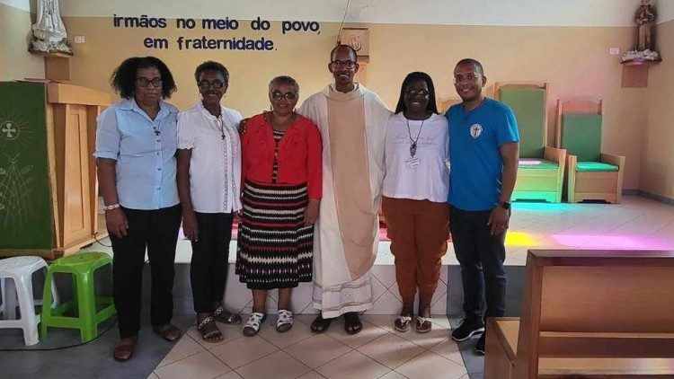 Ordem Franciscana Secular, "irmãos no meio do povo, em fraternidade"