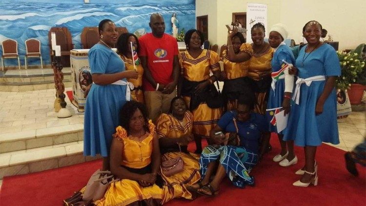 Oblate associates (Mami) of Lukulu parsih with friends from Namibia