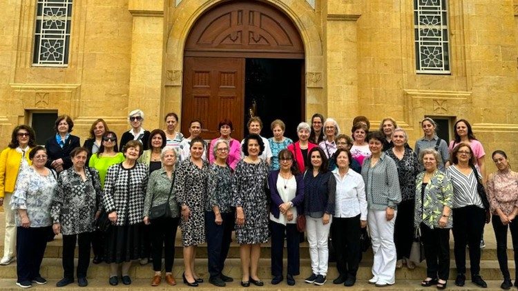 2024.04.29 Donne Pie di Etchmiadzin in visita ad Antelias