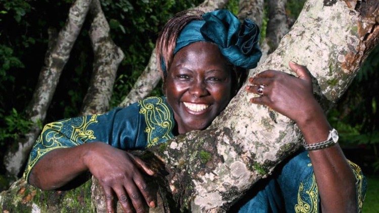 Wangari Muta Maathai - Ambientalista queniana, Nobel da Paz em 2004