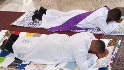 Cabo Verde - Diocese de Mindelo - Ordenações sacerdotal e diaconal